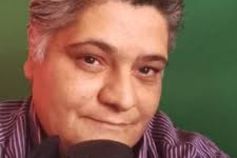 PROGRAMA LOVE SONGS DE SEGUNDA A SEXTAS DAS 21:00 AS 00:OO